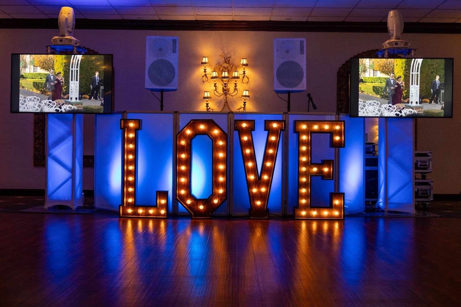 Long Island wedding moment
